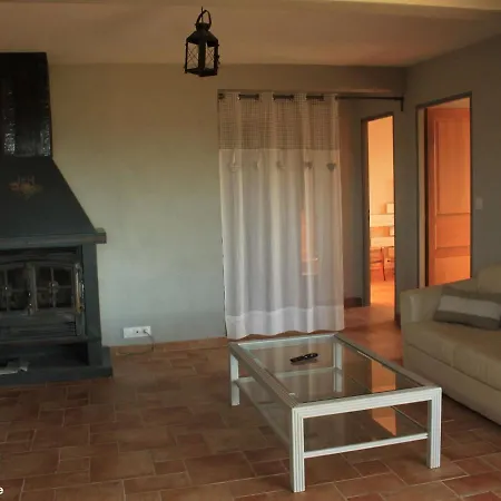 Nauviale, 4 Pieces, 6 Personnes - Fr-1-601-482 * Nauviale