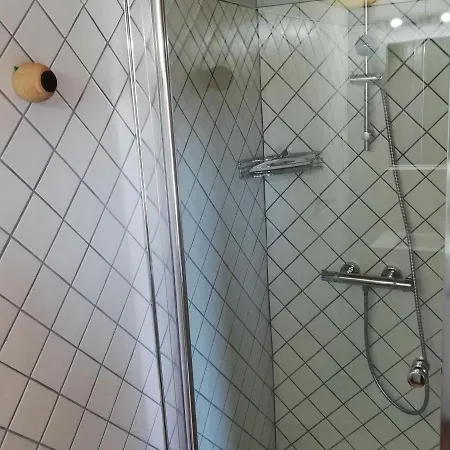 Casa vacanze Nauviale, 4 Pieces, 6 Personnes - Fr-1-601-482 *